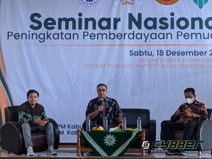 Pemuda Muhamamdiyah Kab Bandung Gelar Seminar Nasional literasi Digital