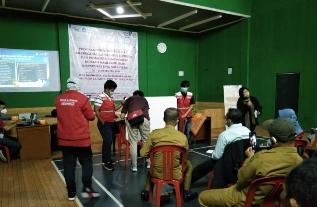 Binus Jakarta Gelar Pembinaan Desa Wisata di Pasirmulya