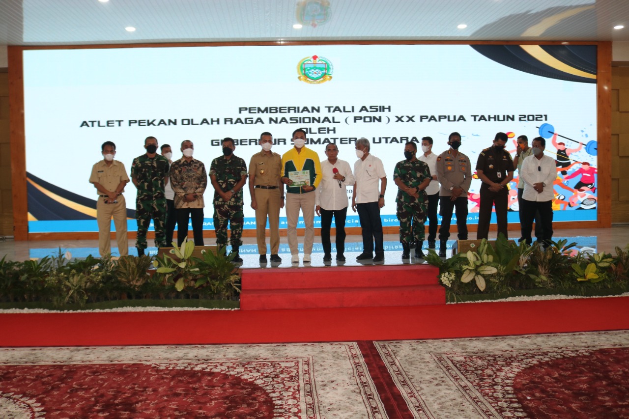 Pangkosekhanudnas III Turut Hadiri Pemberian Tali Asih PON XX