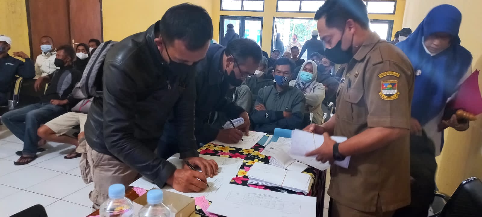Pemdes Cikole Realisasikan Peningkatan Perekonomian masyarakat dan Desa