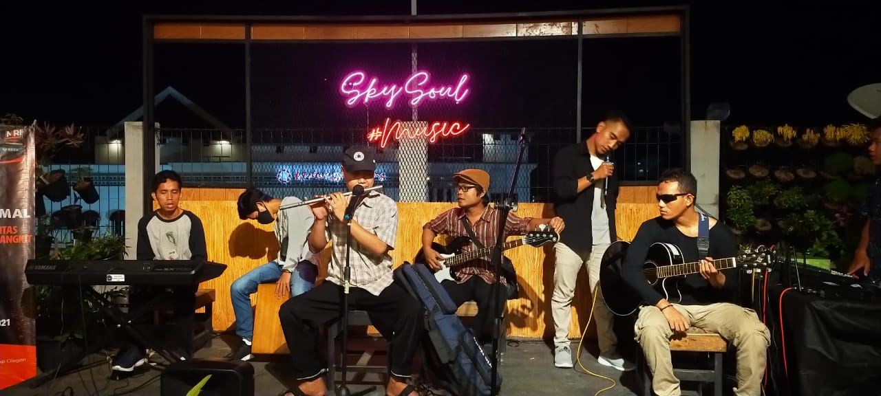 Konser Amal Bantu Penyintas Erupsi Semeru Bangkit