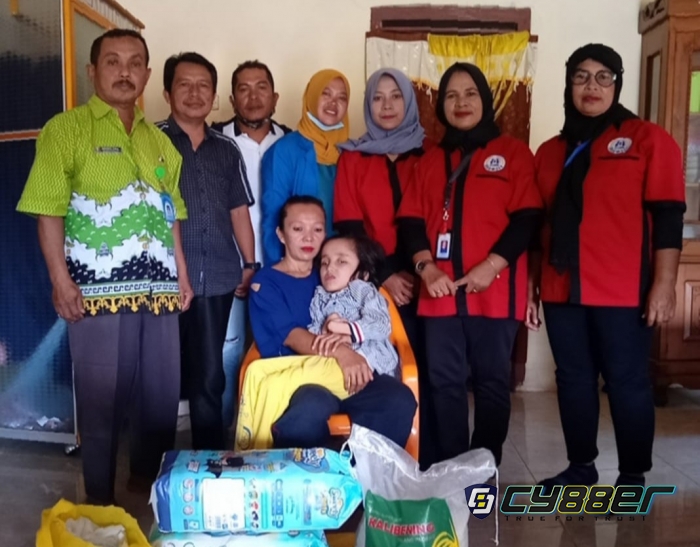 Respon Cepat LKS Alamanda Sambangi Anak Penderita Hidrosefalus