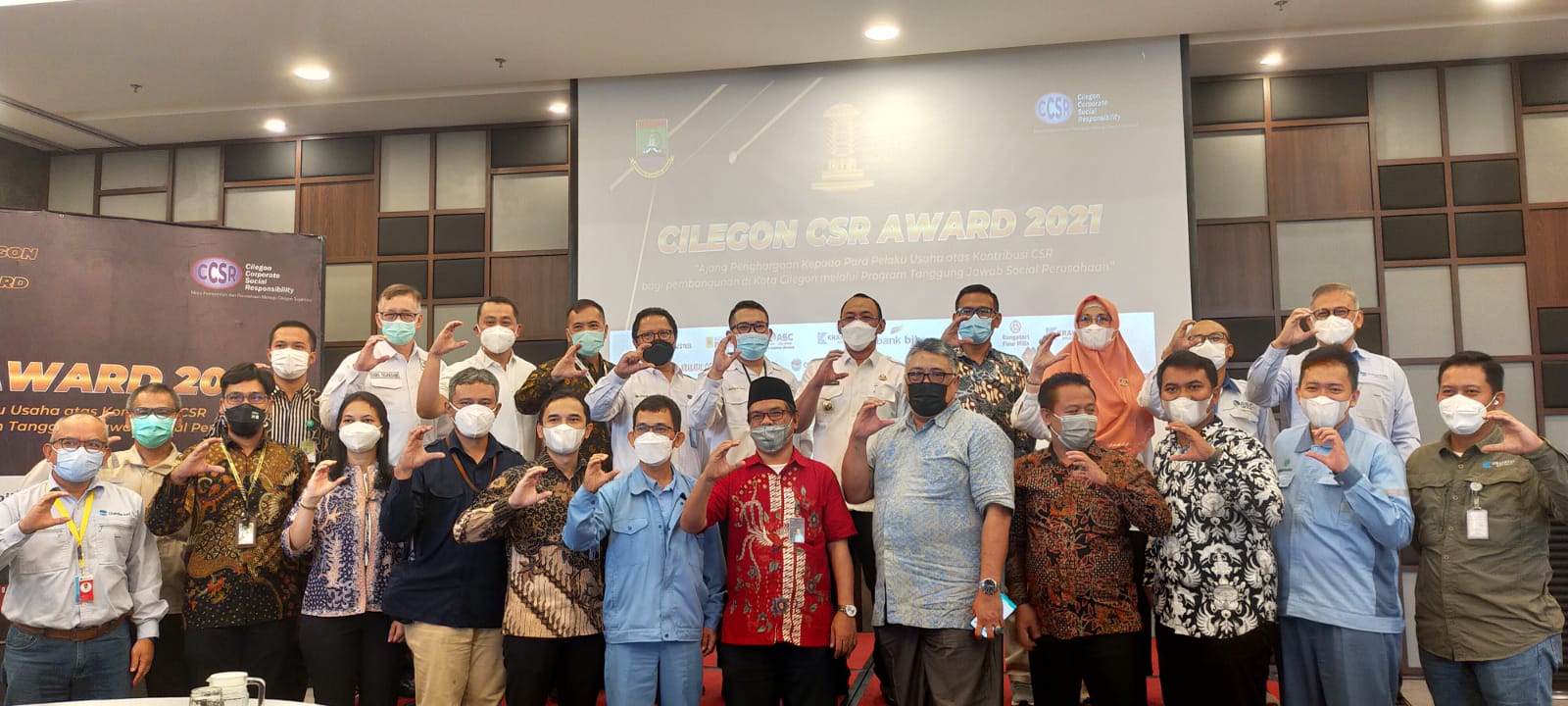 Penyerahan Penghargaan Cilegon CSR Award Tahun 2021