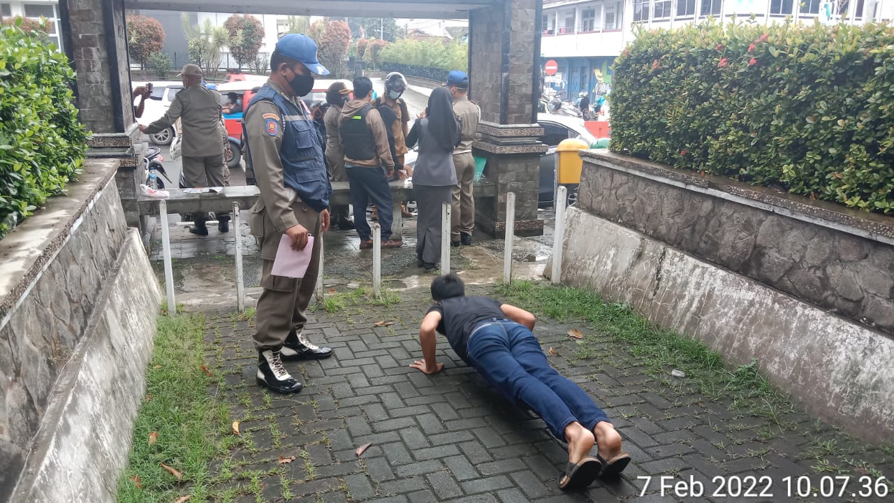 Purwakarta Banyak Zona Merah, SATPOL PP Lebih Intensif Melaksanakan Operasi Masker