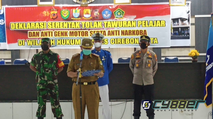 Muspika Kecamatan Mundu Adakan Dekelarasi Anti Tawuran Pelajar
