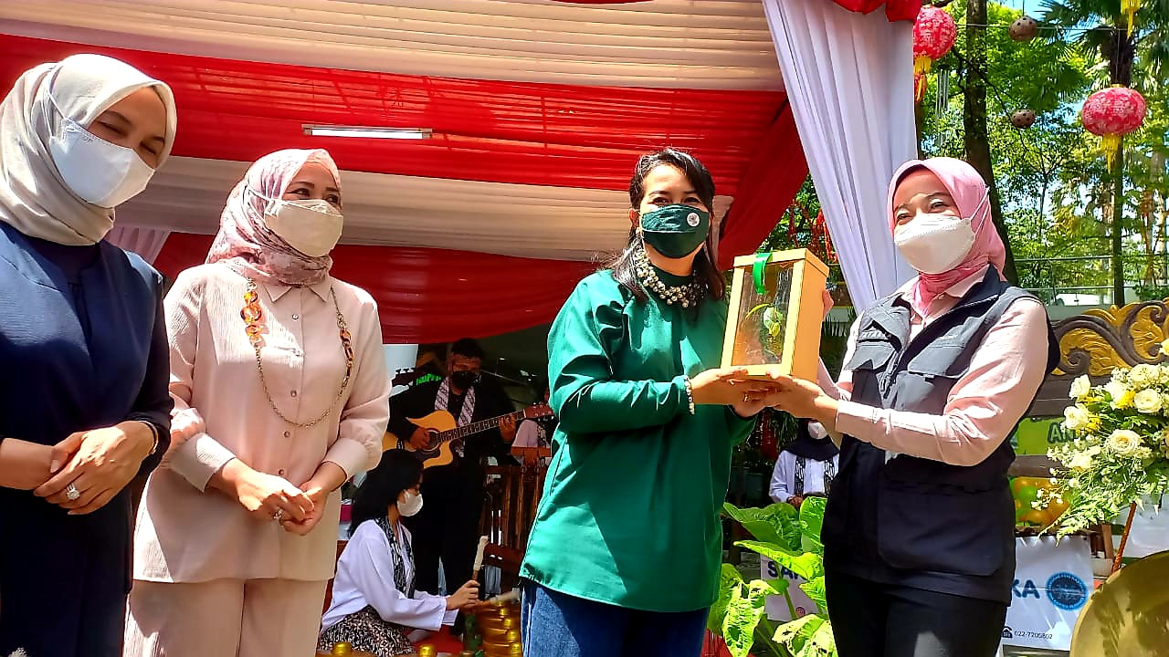 Buka Pameran Tanaman Hias, Atalia Praratya Apresiasi Gagasan Flona