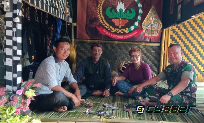 Dosen Muda Laksanakan Pengabdian Pada Masyarakat Melalui Budaya Sunda