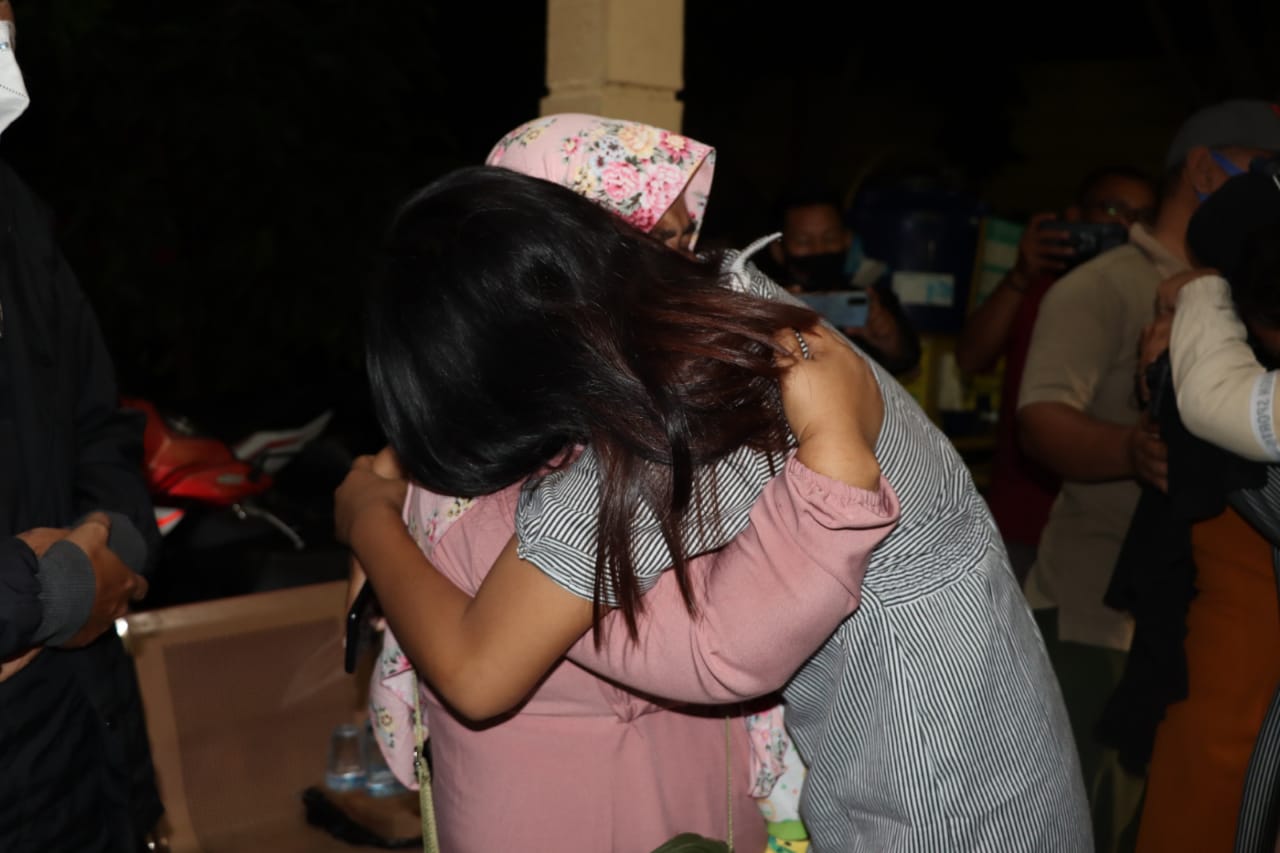 Polisi Penuhi Janji, Pulangkan 4 Wanita Korban Perdagangan Orang dari Papua