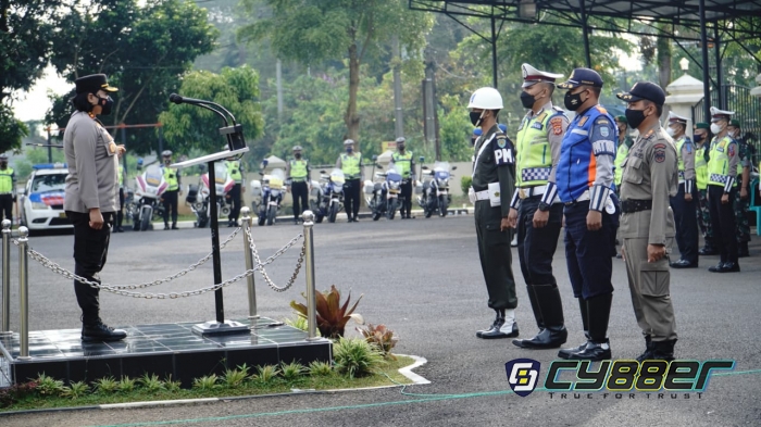Polres Banjar Melaksanakan Apel Gelar Pasukan Operasi Keselamatan Lodaya Tahun 2022