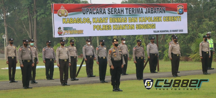 Kapolres Rendra Oktha Dinata Pimpin Upacara Sertijab Jajaran Polres Kuansing 