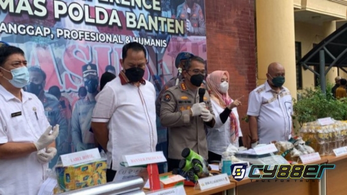 Polisi Bongkar Mafia Minyak Goreng Curah Dalam Kemasan