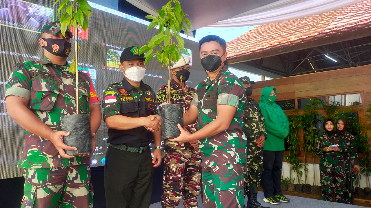 Kodim 0621 Bogor Bersama Eiger Adventure Land Launching Penanaman Sejuta Pohon Serentak di 24 Koramil  