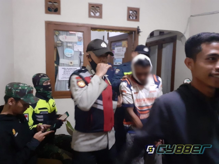 Sempat Dihakimi Massa, Pelaku Curat Diamankan Polisi