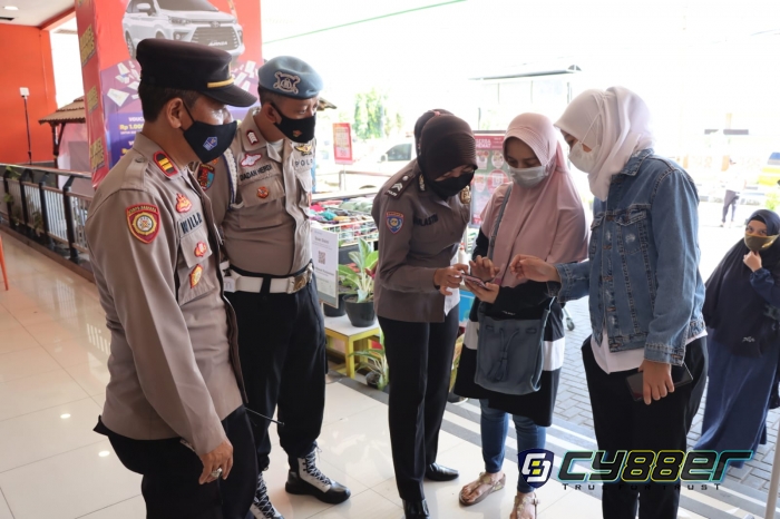 Vaksinasi Massal Serentak Kembali Digelar Polres Majalengka di Swalayan Yogya Grand Majalengka 