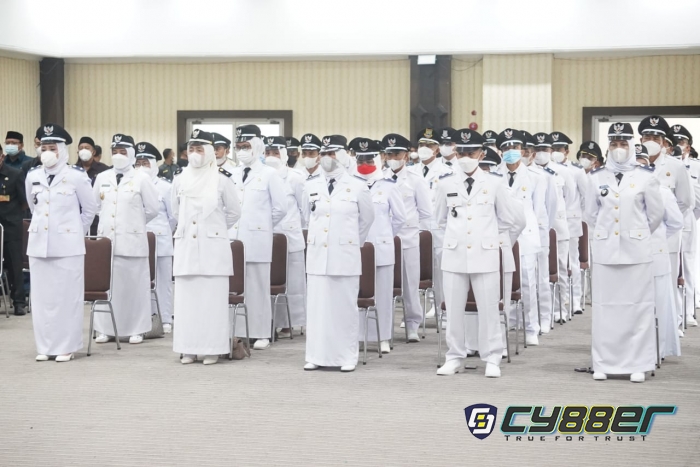 Helldy Minta Pejabat Yang Dilantik Lakukan Inovasi Untuk Kemajuan Kota Cilegon