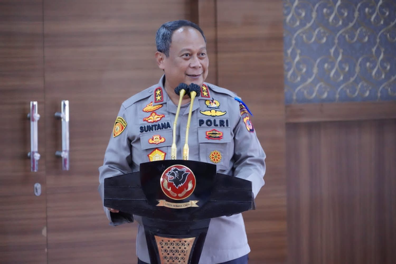 Atensi Kapolda Jabar Dalam Mempersiapkan Pengamanan Unras