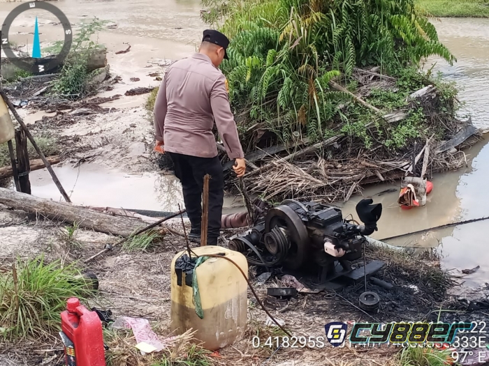 Kapolsek Koko Ferdinan Sinuraya Pimpin Penertiban PETI di dua Desa Kecamatan Singingi
