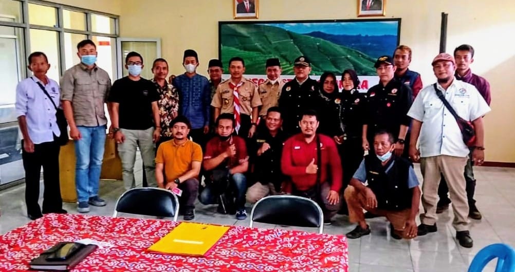 AWI DPC Majalengka Gelar Silaturahmi dengan Forum Kepala Desa dan Camat Argapura