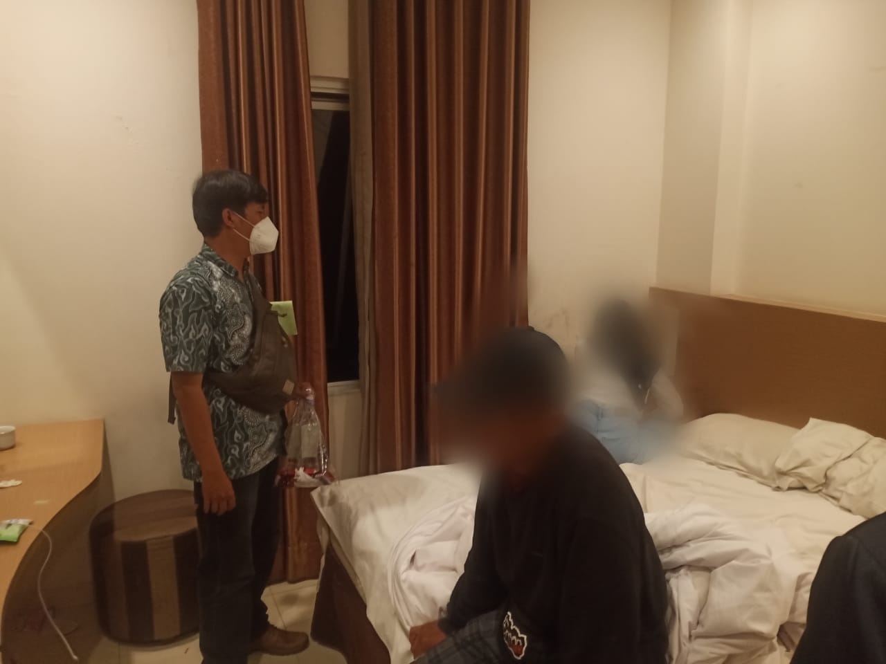 Razia Hotel, Polisi Amankan Pelaku Prostitusi Online dan Lelaki 