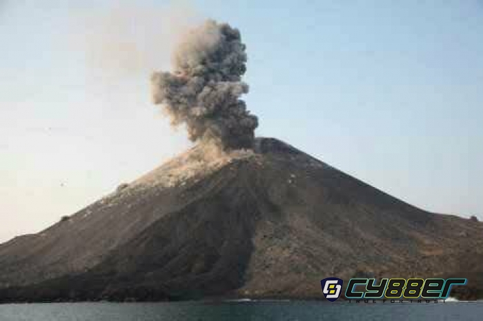 Status Anak Gunung Krakatau Siaga, Kabidhumas Polda Banten Himbau Masyarakat Waspada Bencana