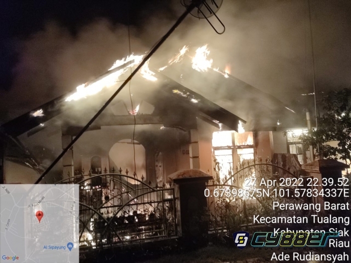 Di Perawang, Empat Rumah Hangus Terbakar