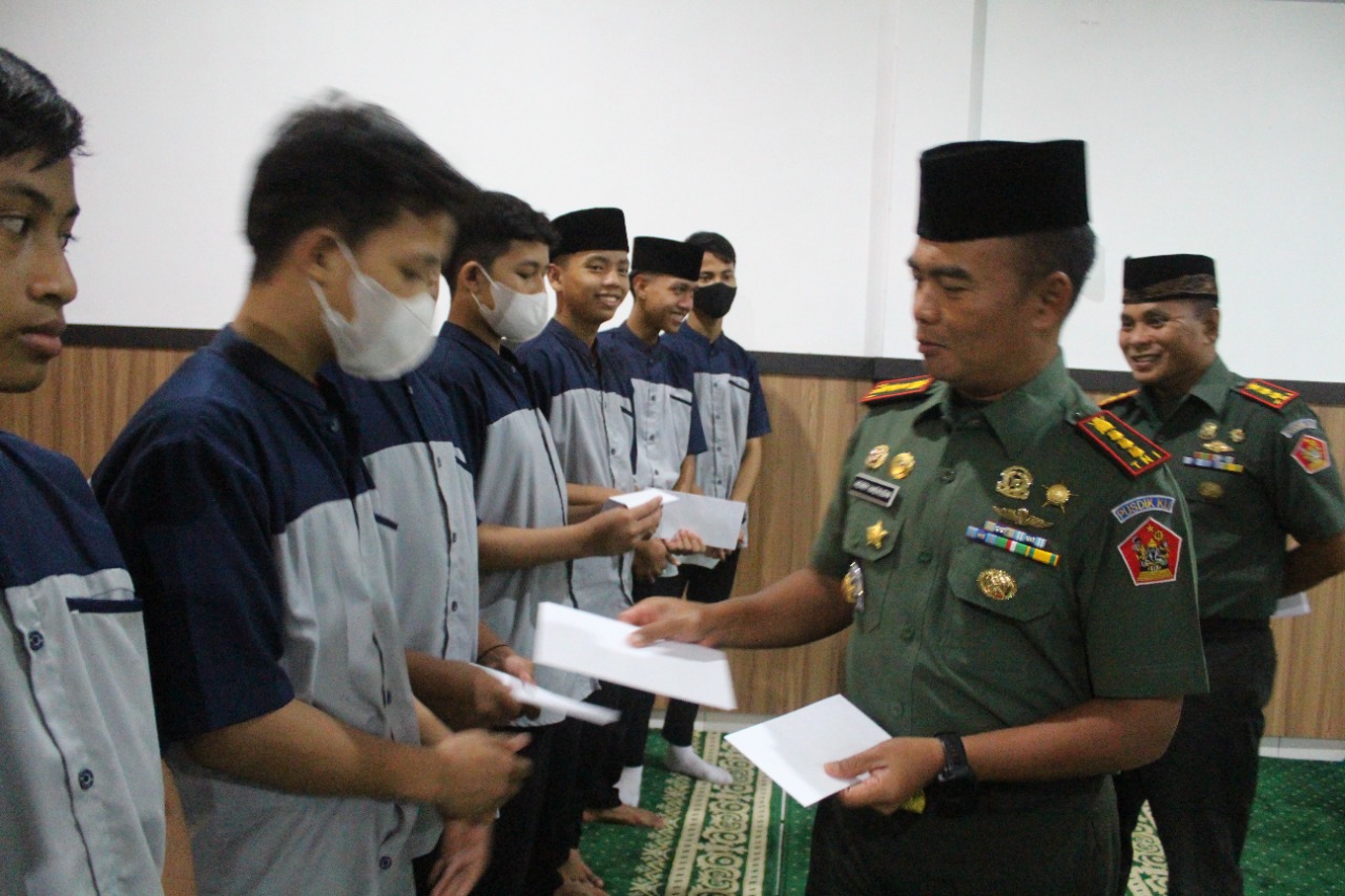 Sambut HUT ke-68, Pusdikku Kodiklatad Gelar Syukuran dan Buka Bersama Anak Yatim