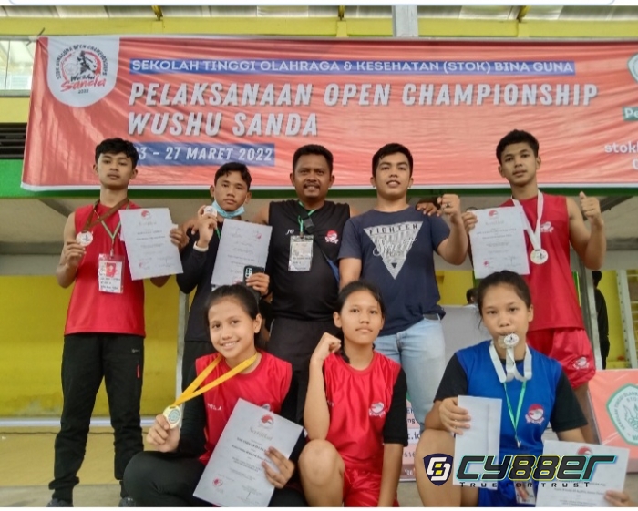 Toba Pulp Lestari Apresiasi Tim Atlet Wushu SMP Bonpas, Raih 5 Medali di Open Championship Wushu