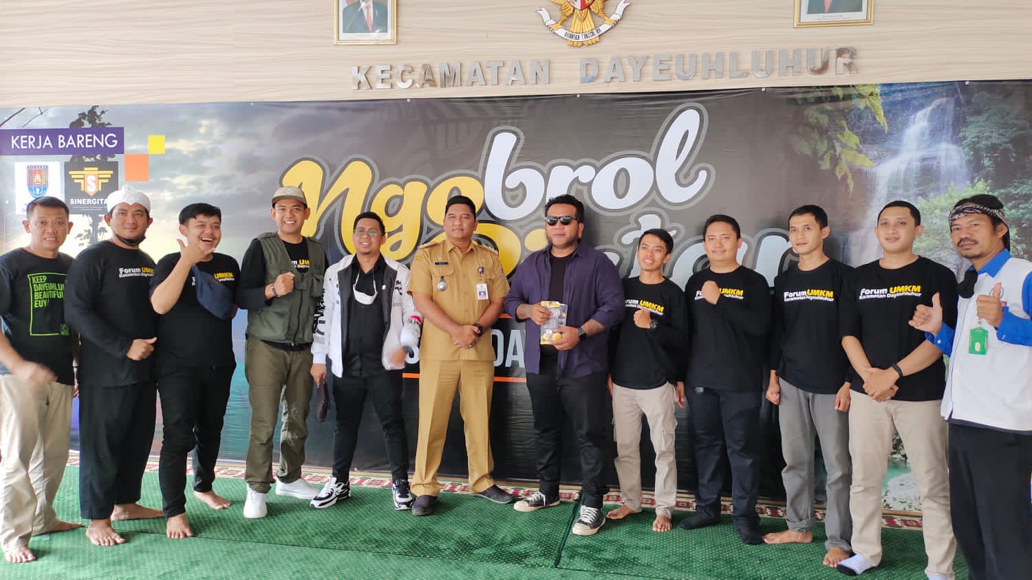 Kecamatan Dayeuhluhur Istimewa, Dengan Diadakanya Event "Ngopi Bareng dan Ngobrol Pintar"