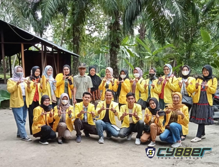 Mahasiswa UNA Dampingi Pelaku UMKM Di Desa Tanjung Alam