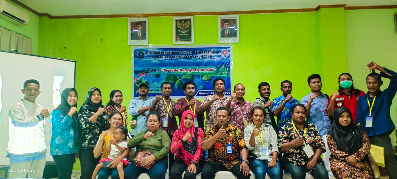 Dispora Raja Ampat Gelar Seminar Pengembangan dan Pemberdayaan Organisasi Kepemudaan