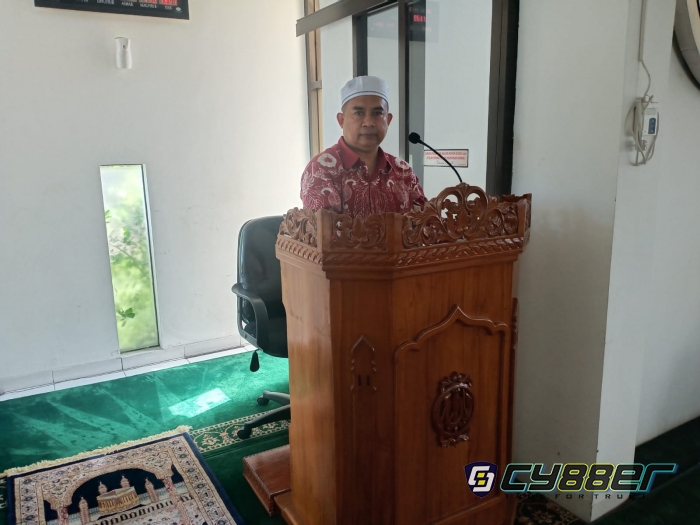 Dalam Khutbah Jum’at di Masjid Al Madinah Ujungberung Bandung, H. Asep Ruslan Presiden PAD, Ajak Semua Pihak Doakan Almarhum Emmeril Khan Mumtadz Bin Ridwan Kamil