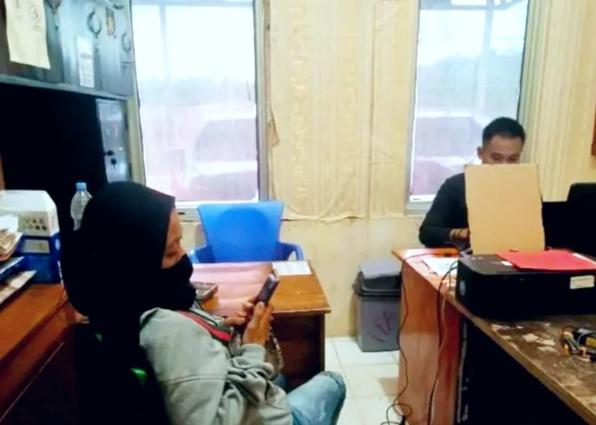 Tak Diberi Nafkah Suami Seorang Wanita Muda Lapor Kepolisi