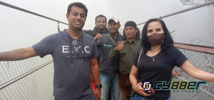 Rengganis Suspension Bridge Menarik Perhatian Wisatawan Luar Negeri, Untuk Masuk Ke Sana ada Tiga Jenis Tiket