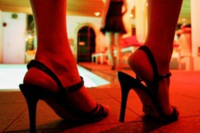 Diduga Tawarkan Prostitusi Berbalut Pesta ‘Bungkus Night’ Griya Spa di Jaksel Disegel, 5 Orang Ditetapkan Jadi Tersangka