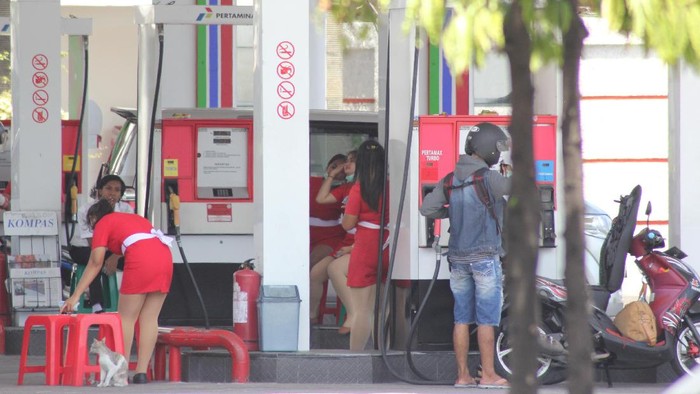 Berapa Seharusnya Harga Pertalite? Ini Kata Nicke Widyawati Bos Pertamina