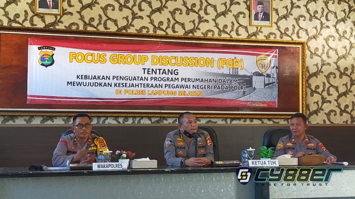 Waka Polres Terima Peneliti Puslitbang Polri. 