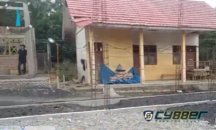 Beberapa Pembangunan Gedung Sarana Prasarana Pendidikan di Kabupaten Kaur Pakai Limbah Pabrik Sawit, Publik Ragukan Kualitas Bangunan