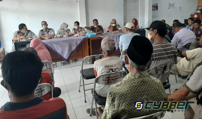 Diduga Biaya Pendaftaran PTSL Bervariasi Puluhan Warga Aliasi Masyarakat Desa Sigambir Gerudug Kantor Balai Desa