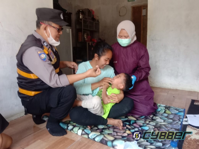 Pastikan Berjalan Kondusif, Polisi Lakukan Pendampingan dan  Monitoring  BIAN secara Door To Door