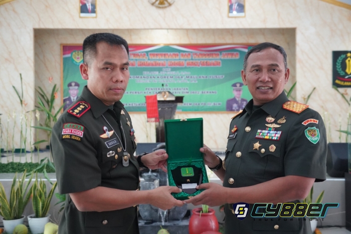 Danrem 064/MY Pimpin Upacara Penyerahan Jabatan Dandim 0602/Serang