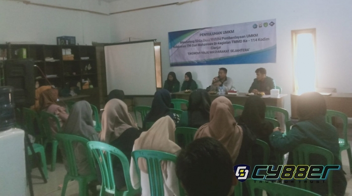 TMMD 114 Kodim 0608 Cianjur Kolaborasi Gandeng Mahasiswa Kaum Milenial di Program Pelatihan Peningkatan UMKM Warga Cibadak