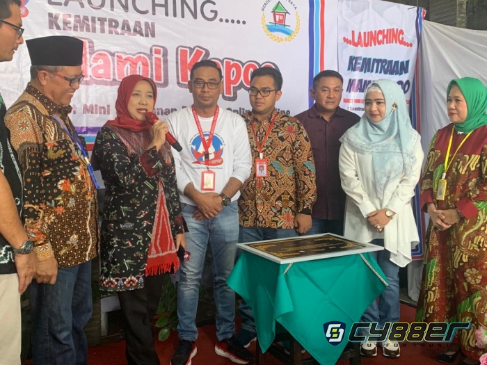 Bangkitkan Ekonomi Kerakyatan, Dewi Aryani Lauching Kemitraan Mami Kepoo di Kota Tegal 
