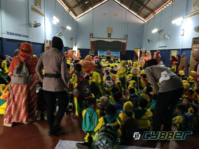 Polisi Sahabat Anak