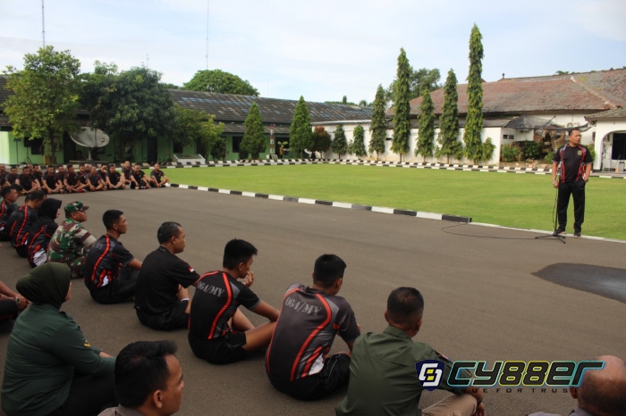 Kepala Staf Korem 064/MY Banten Pimpin Apel Pagi