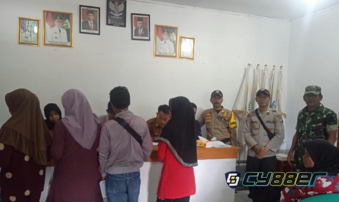 Bhabinkamtibmas Polsek Cibeber Bangun Sinergitas Untuk Jaga Kondusifitas