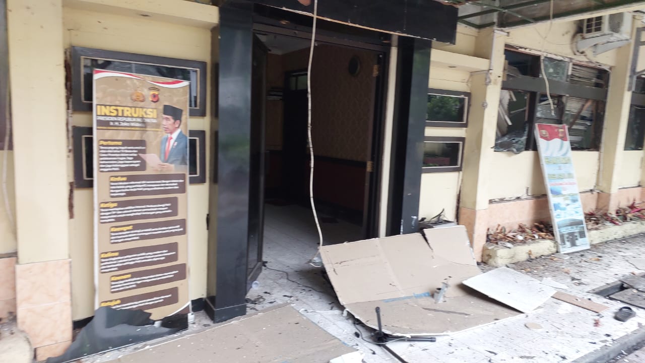 Bom Bunuh Diri di Polsek Astana Anyar Kota Bandung