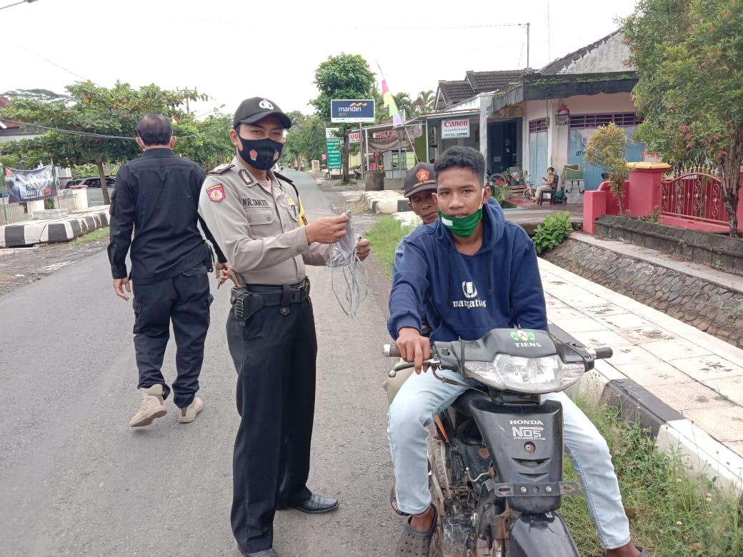 Polsek Lakbok Gencar Mengedukasi Warga Untuk Menerapakan Protokol Kesehatan