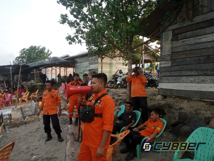 Operasi Lilin Seulawah, Satgas SAR Lakukan Patroli di Obyek Wisata Pantai Kota Lhokseumawe