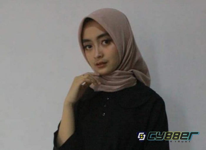 Dinda, Gadis Cantik Asal Cikajang Kenalkan Budaya Lewat Ajang Wanoja Desa 