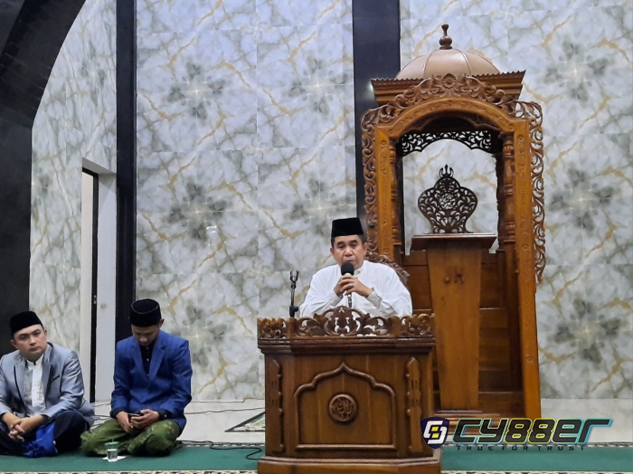 Tabligh Akbar Peringati Isra Miraj Nabi Muhammad SAW di Masjid Agung Cikajang